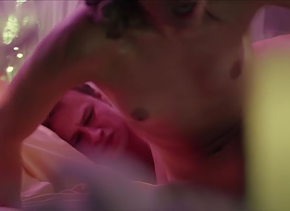 Christina Kazinskaya nue dans des films