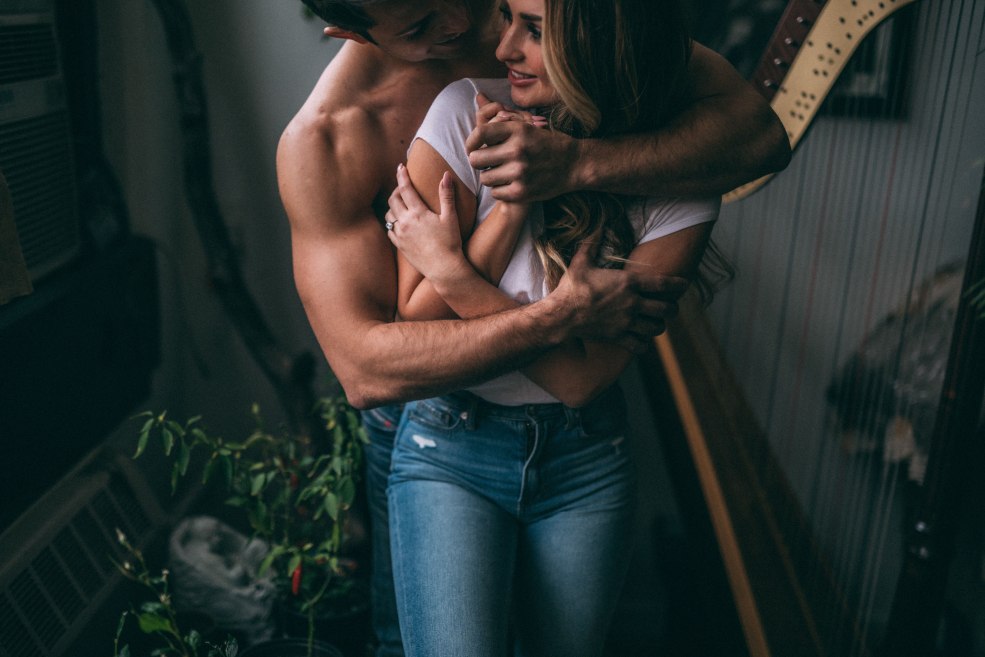 Un baiser passionné