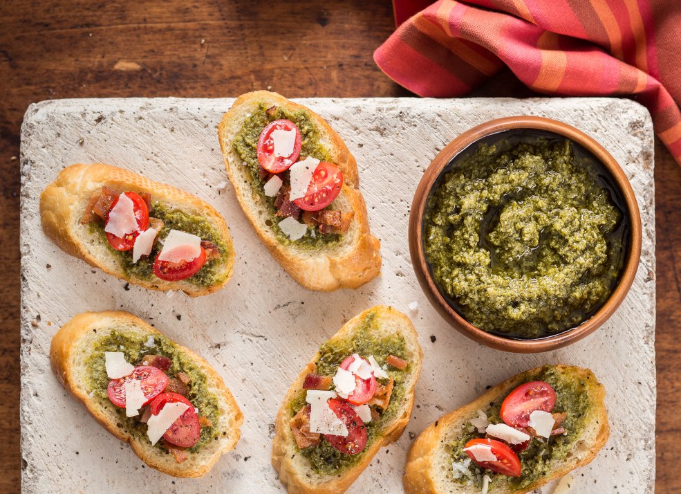 Brusktt avec pesto