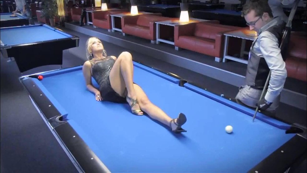 Maria Shumakova Billard