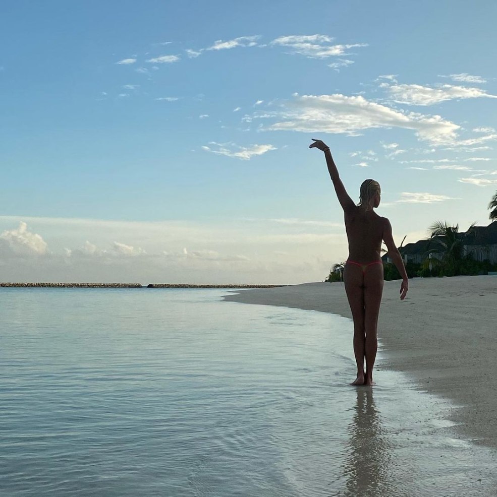 Anastasia Volochkova est nue