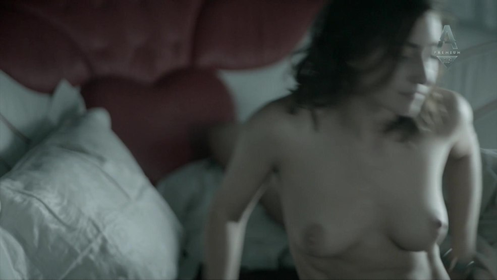 Maria Shumakova en culotte