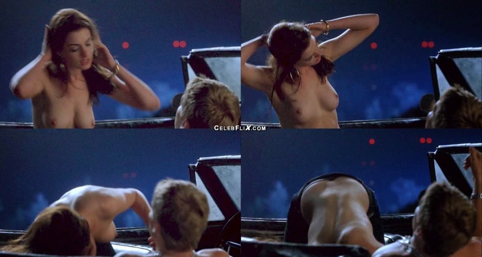 Anne Hathaway nue dans le film