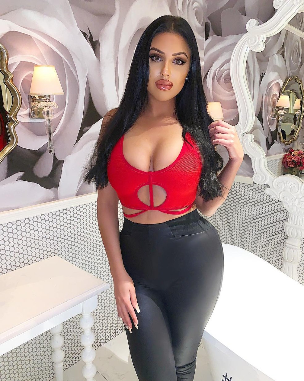 Esthétique de la poitrine anime