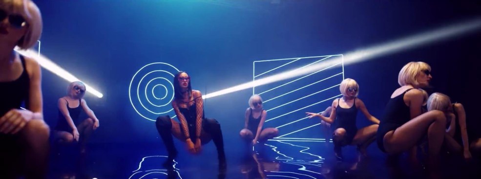 Buzova en Afrique Photo