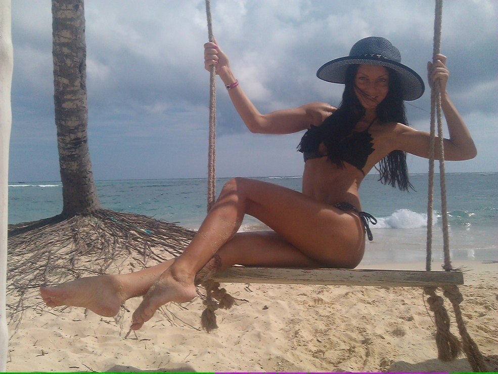 Natalia kustinskaya chaud