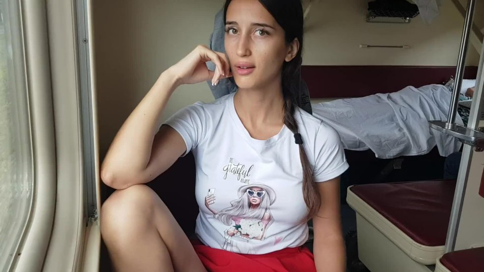 Jasmine Jae Madison Ivy en bus