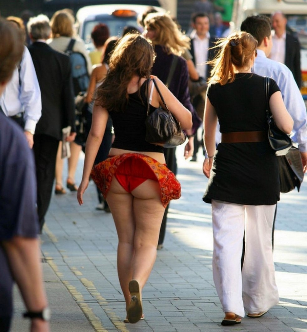 Arménien a lancé des charmes sur la plage