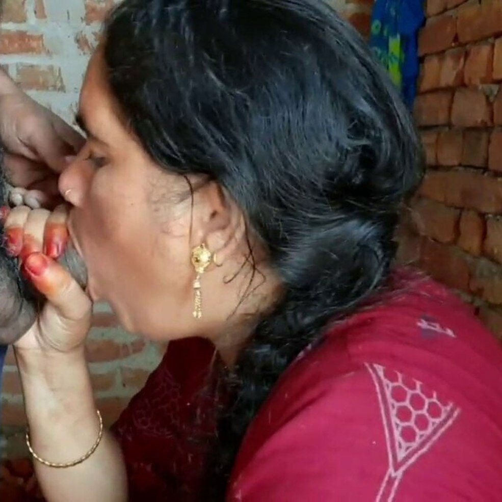 Kira Noir est l'orgasme le plus difficile