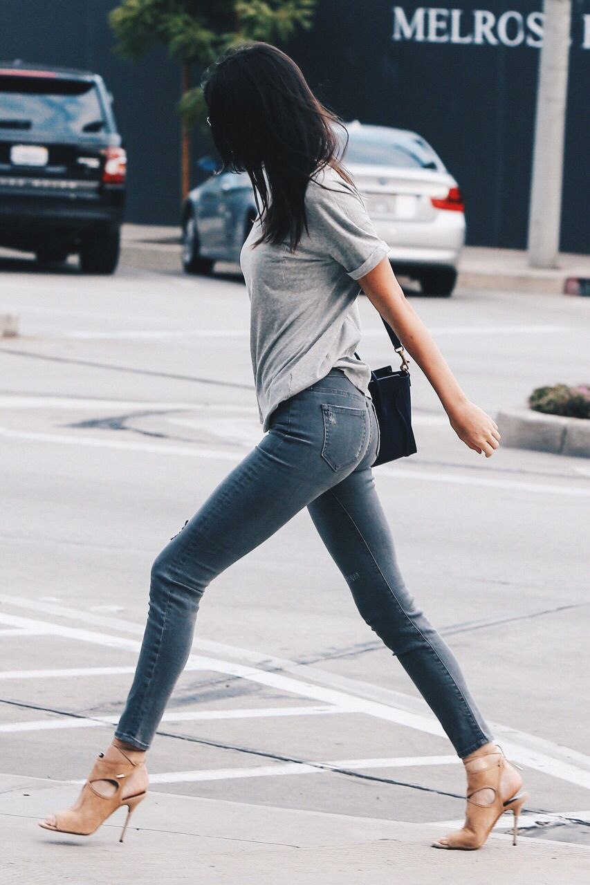 Kendall Jenner en jean skinny