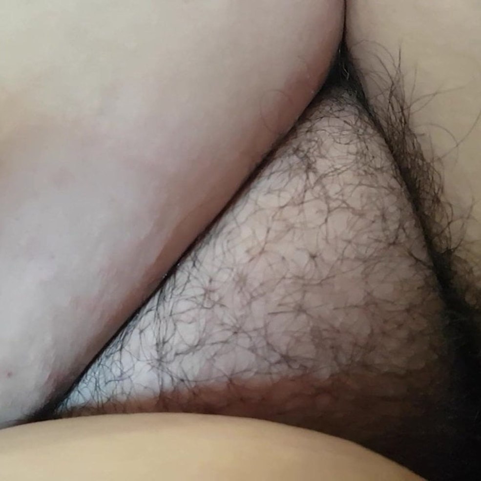 Couverture de magazine Hoina latina chatte bébé 28903825