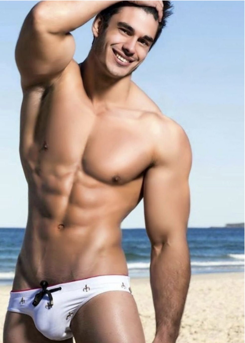 Les gars en speedos en extase