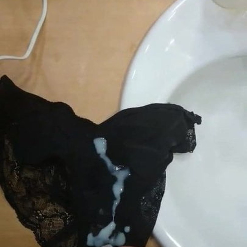 Mariska, Rose Valerie, Amber Jayne, Loren Minardi