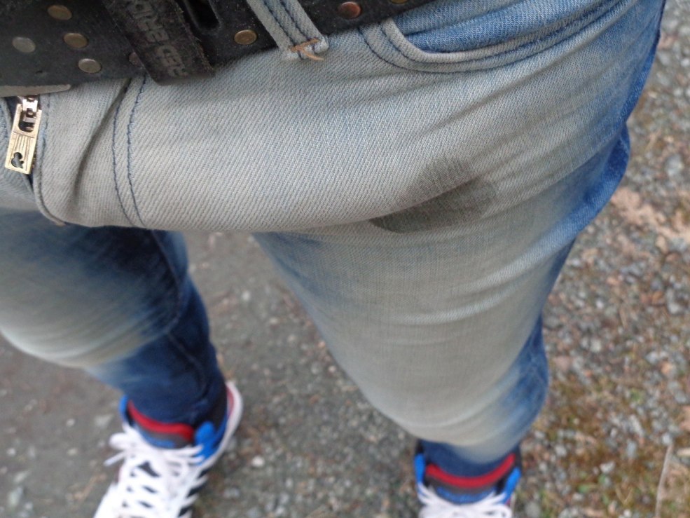 Beaux transsexuels de ci-dessous pré-éminu