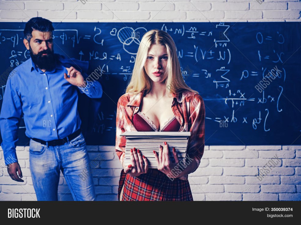 L'enseignant est tombé amoureux d'un élève