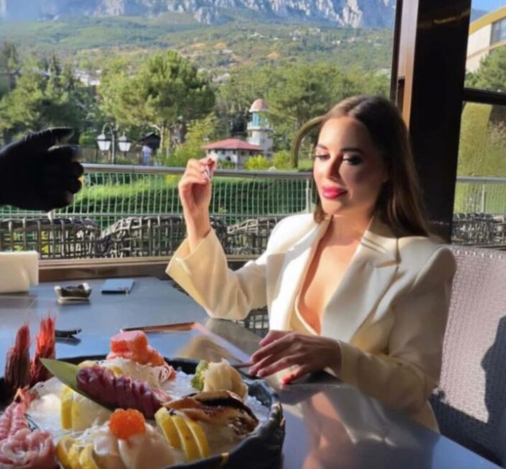 Julia Mikhalkova 2019