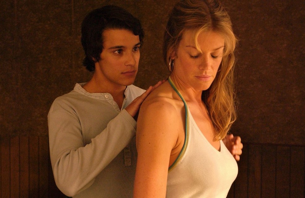 Ma mère préfère les jeunes hommes Marc