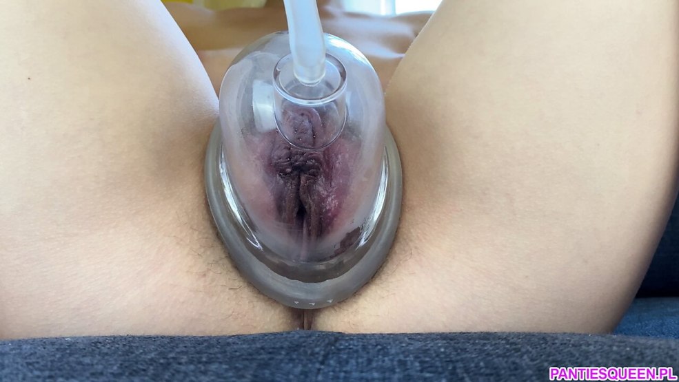 Vagin de pavillon avec un wetandpuffy à l'intérieur