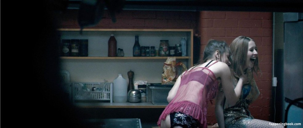 Papier peint xxx gabriela munzarova nue