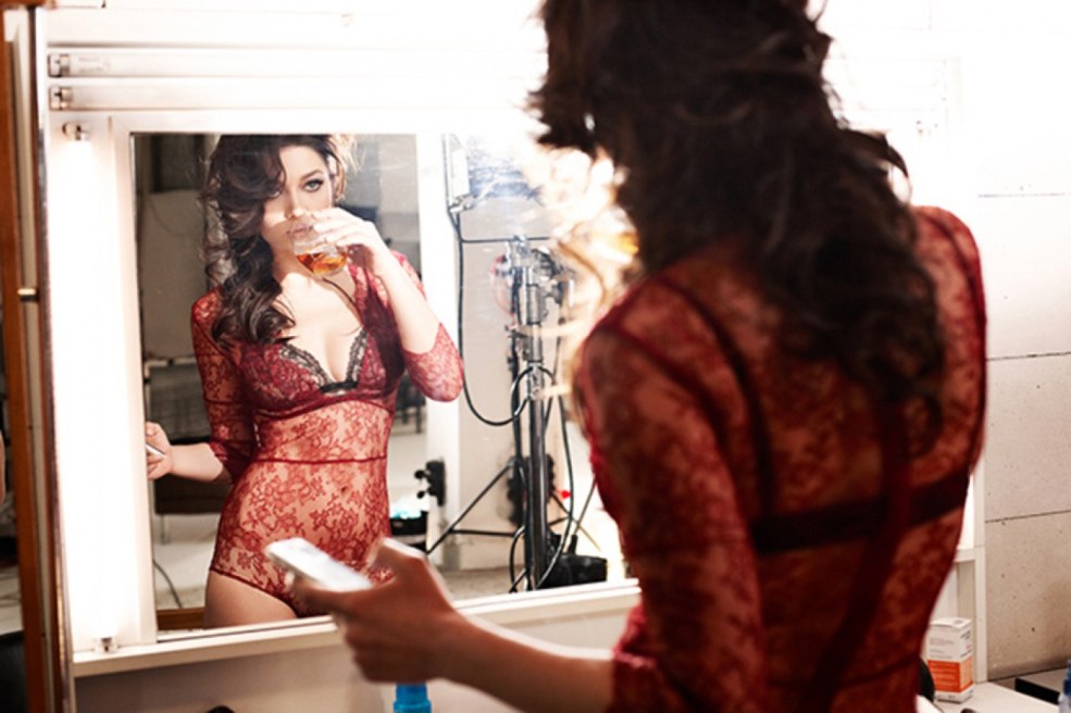 Nurgül Yeşilçay 18 + films