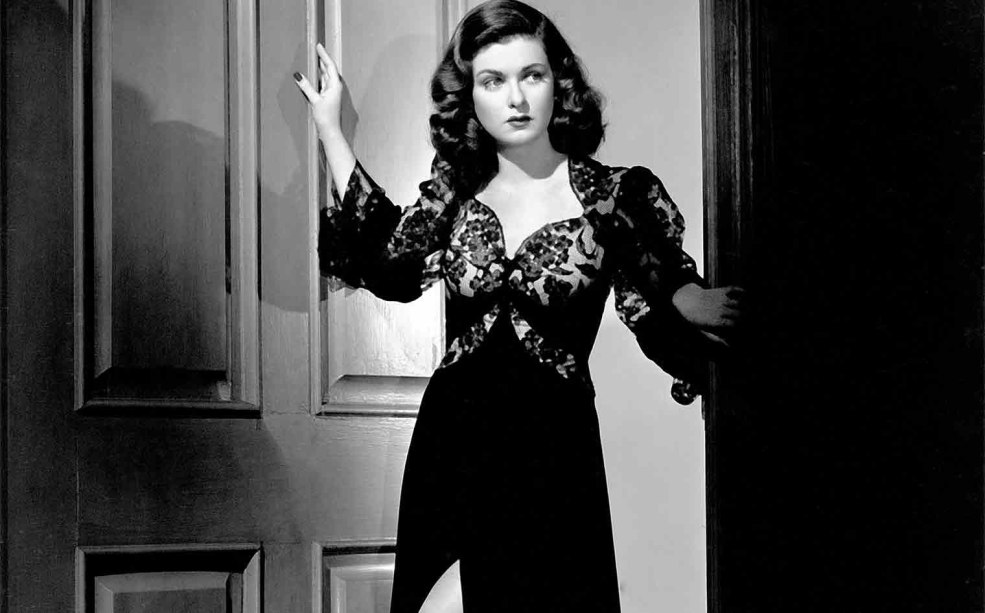 Victoria Secret Noir Tease