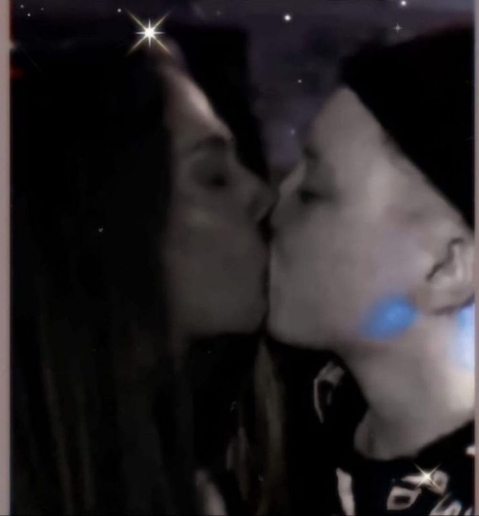 Bella Kuznetsova et Kostya Cooper Kiss