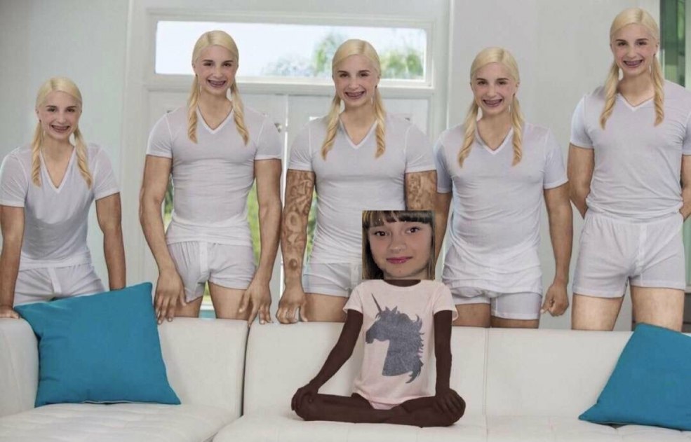 Piper Perry et 5 Noirs