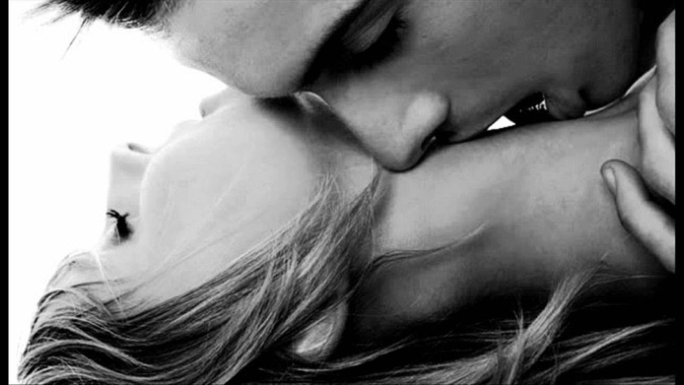 Bisous dans le cou