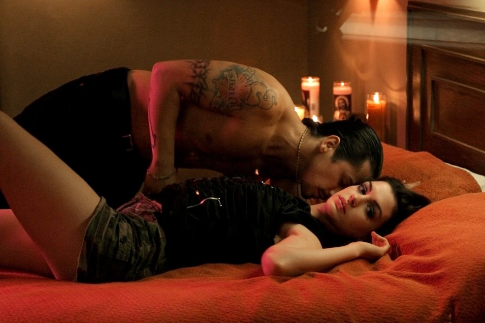 Anne Hathaway Havoc
