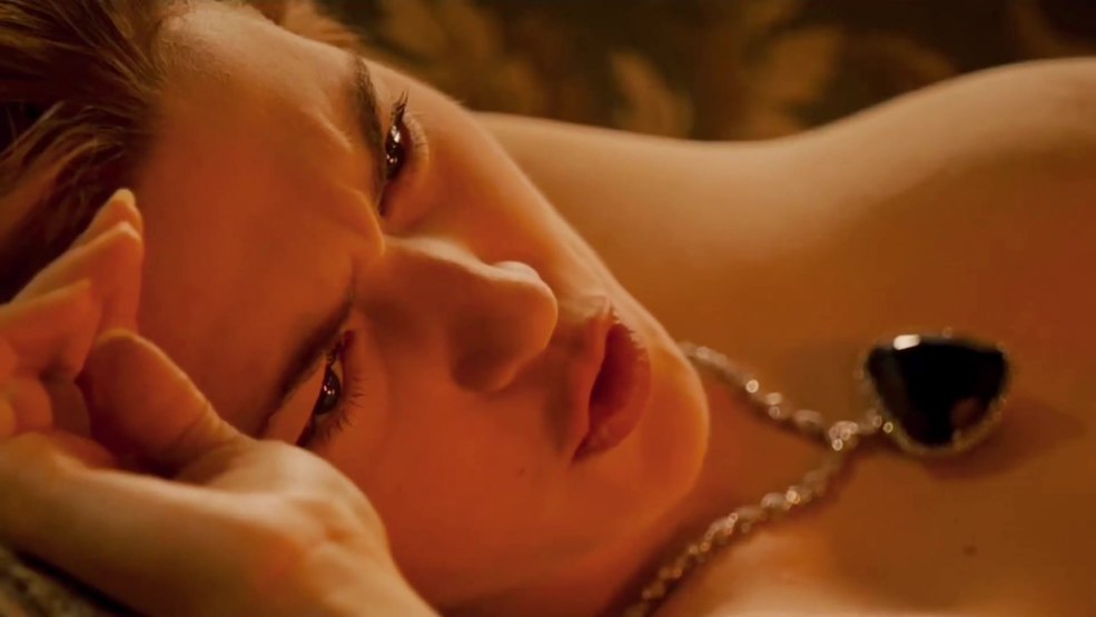 Leonardo DiCaprio Romeo et Juliette au lit